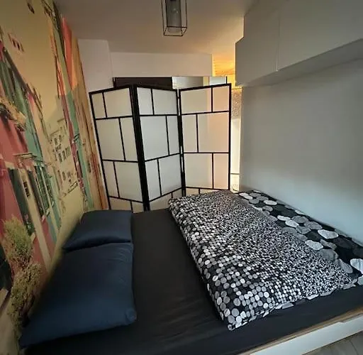 Przestronna I Jasna Kawalerka Z Balkonem Apartmán